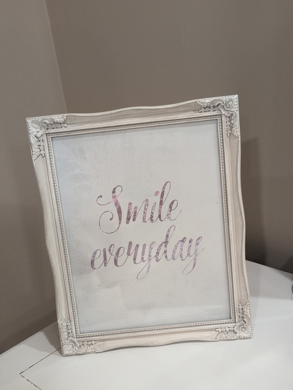 Neutral White Decorative Picture Frame with 'Smile everyday' Script